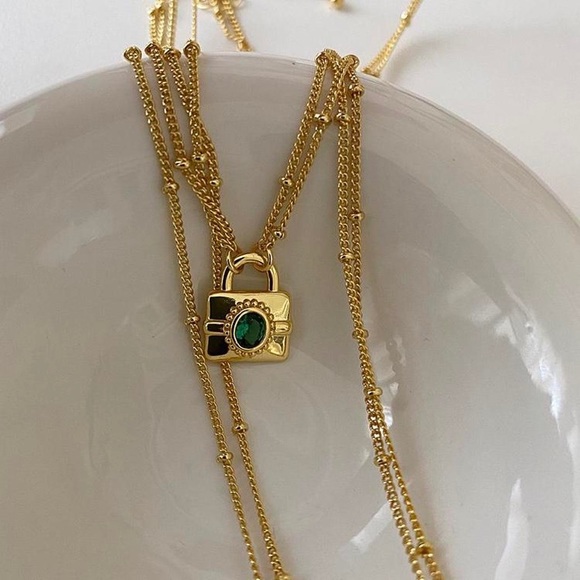 Emerald Necklace, Green emerald necklace, padlock necklace, layer necklaces set - Picture 2 of 7